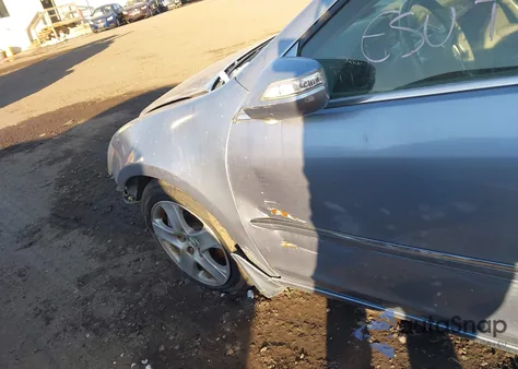 2006 Acura Rl 3.5 from USA, damaged, VIN JH4KB16516C010862